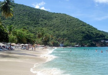 BVI, Tortola, Cane Garden Bay beach, water edge