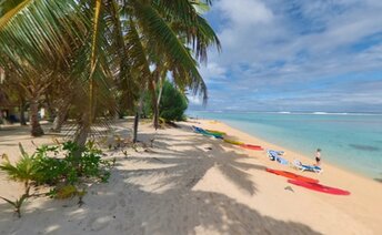 Cook Islands, Rarotonga, Aroa beach, kayaks