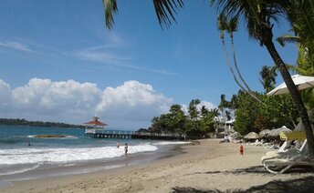 Dominican Republic, Playa Chinguela Los Cacao beach, pier