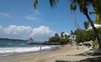 Dominican Republic, Playa Chinguela Los Cacao beach, pier