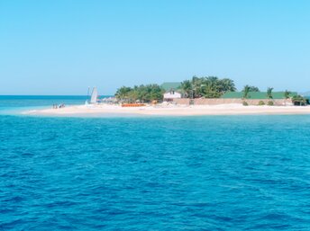 Fiji, Mamanuca Islands, South Sea Island beach