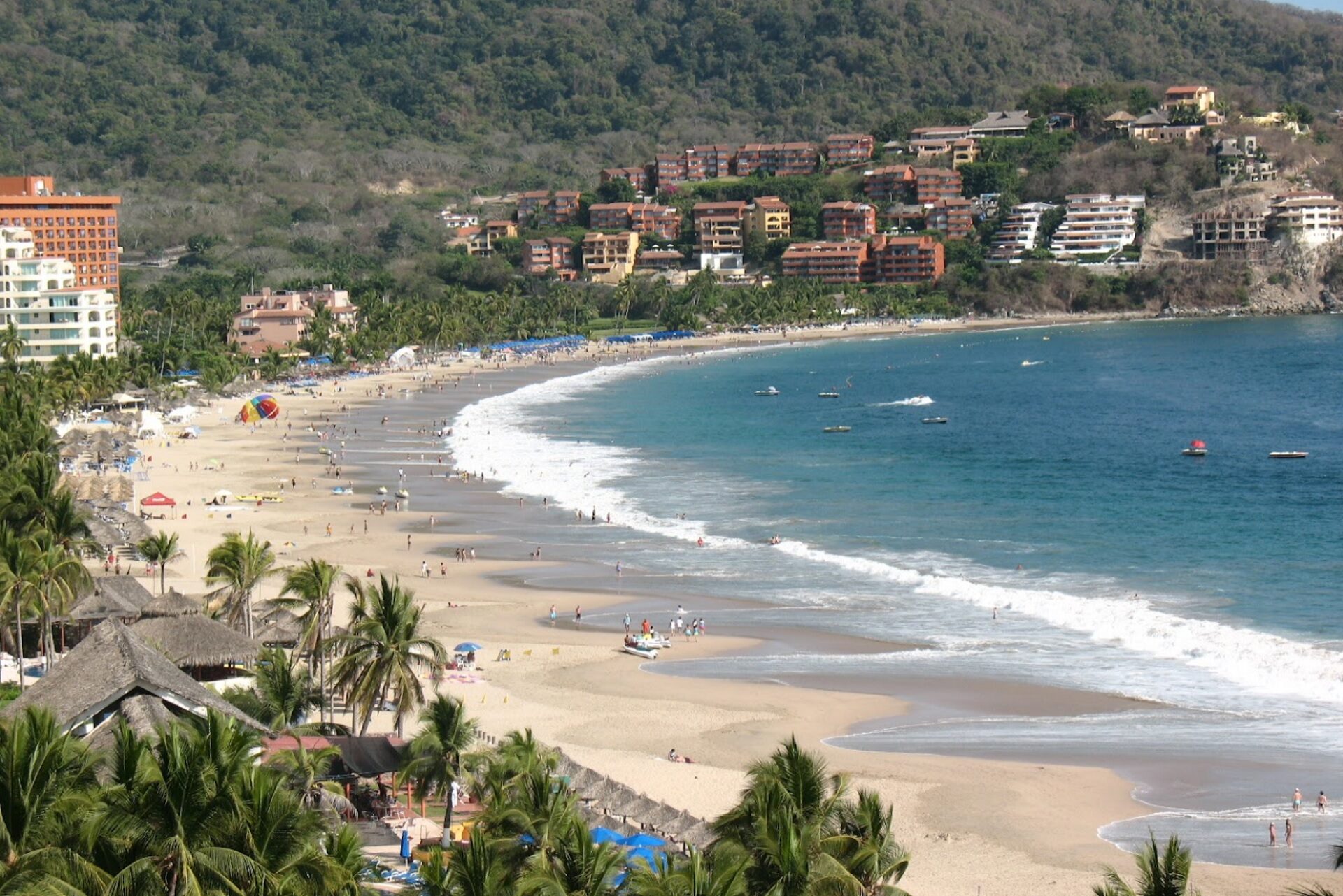 Ixtapa Zihuatanejo beach, Zihuatanejo bay, Mexico Ultimate guide