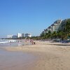 Mexico, Ixtapa Zihuatanejo beach, wet sand