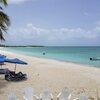 Bahamas, Cat Island, Fernandez Bay beach, sunbeds