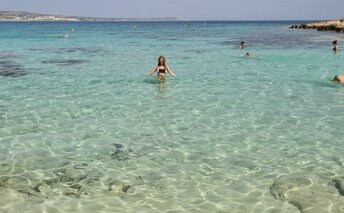 Кипр, Айя-Напа, Пляж Макрониссос, прозрачная вода