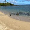 Гавайи, Молокай, Пляж Кумими, прозрачная вода