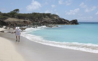 Antigua, Picarts Bay beach, south