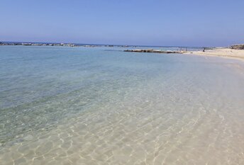 Кипр, Айя-Напа, Пляж Лимнара, прозрачная вода