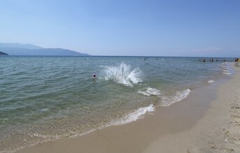 Греция, Пляж Керамоти, прозрачная вода