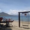 Indonesia, Sumbawa, Balad beach, sign