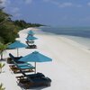 Maldives, Addu Seenu, Canareef island, sunbeds