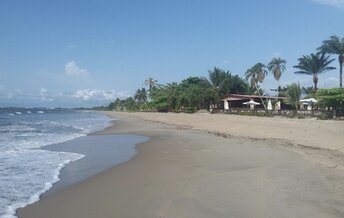 Equatorial Guinea, Playa La Ferme beach, view to north