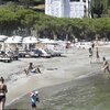 France, French Riviera, Petite Afrique beach, water edge