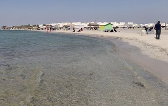 Bahrain, Malkiya beach