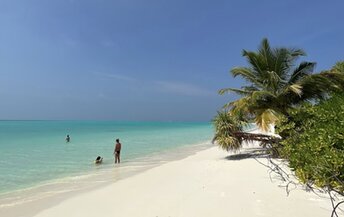 Maldives, Haa Alifu, Kelaa beach