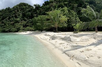 Palau, Koror, Long Island Park beach