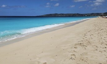 USVI, St. Croix, Sandy Point beach