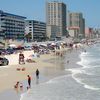 USA, Florida, Daytona Beach, waves