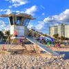 USA, Florida, Pompano Beach, lifeguard tower