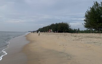 India, Kerala, Puthuvype beach