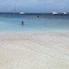 Maldives, North Male Atoll, Malahini Bandos beach, swimming