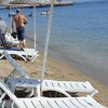 Северный Кипр, Пляж Косареис, шезлонги