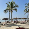 Oman, Rotana beach, tiki huts