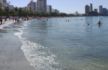 Colombia, Santa Marta, Playa El Rodadero beach