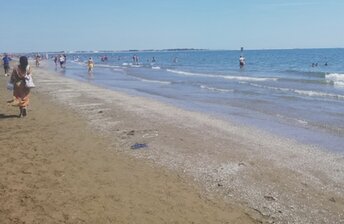 Italy, Veneto, Lido di Venezia beach