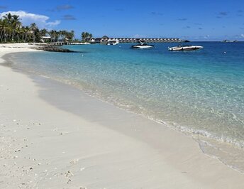 Maldives, North Male Atoll, Airport sector, Oblu Select island, beach