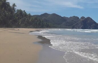 Venezuela, Playa Chaguaramas beach