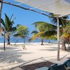 Indonesia, Flores, Le Pirate Island, beach