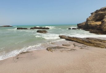 Oman, Al Khaluf beach