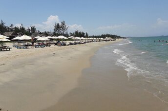 Vietnam, Da Nang, Loc Thanh beach