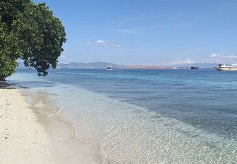 Indonesia, Flores, Sebayur island
