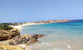 Tunisia, Ong El Jmal beach