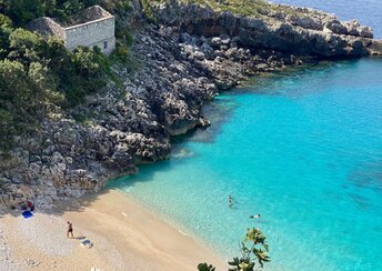 Albania, Saint Andreas Bay beach