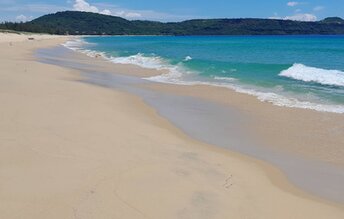Vietnam, Tuy Hoa, Hon Choi beach