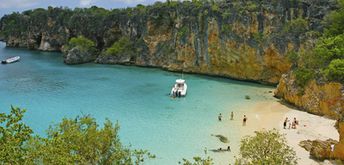 Anguilla, Little Bay beach