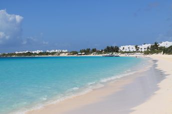 Anguilla, Rendezvous Bay beach, wet sand