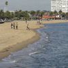 Australia, Melbourne, St. Kilda beach, water edge