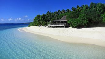 Tonga, Vava'u, Mounu island, beach