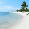 США, Флорида Кис, Маратон, пляж Сомбреро бич, белый песок