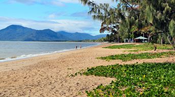 Australia, Cairns, Holloways beach