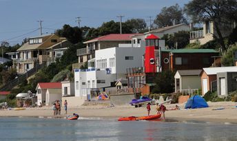 Australia, Tasmania, Opossum Bay beach