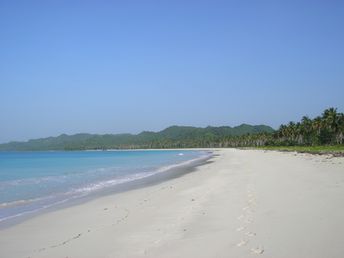 Dominican Republic, Playa Rincon beach, white sand