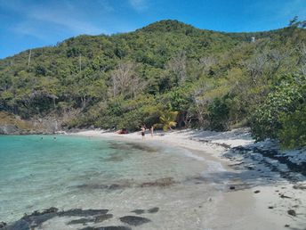American Virgin Islands (USVI), St. John island, Jumbie Bay beach