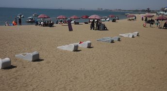 Китай, Пляж Бэйдайхэ, песок