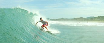 Ecuador, Ayampe beach, surfing