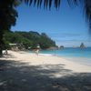 Сейшелы, остров Маэ, пляж Анс Солей, в тени